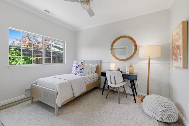 1054 Longfellow Avenue, Campbell, CA 95008