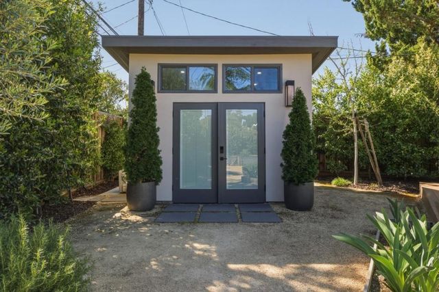 1054 Longfellow Avenue, Campbell, CA 95008