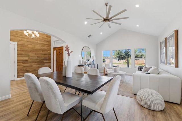 1054 Longfellow Avenue, Campbell, CA 95008