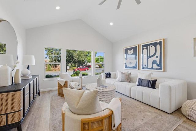 1054 Longfellow Avenue, Campbell, CA 95008