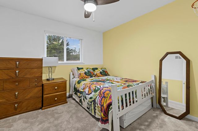 47121 Barbara Road, Macomb Twp, MI 48044