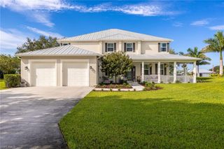 16450 Oakview CIR, Alva, FL 33920