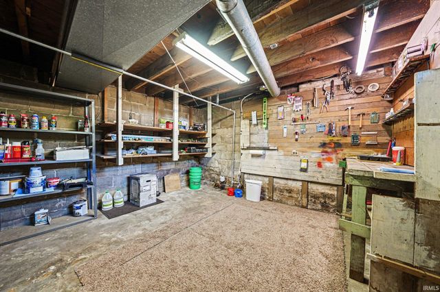 1111 W Wilkinson Street, Goshen, IN 46528