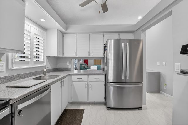 8188 Sweetbriar Way, Boca Raton, FL 33496