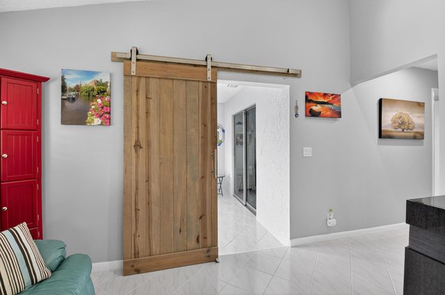 8188 Sweetbriar Way, Boca Raton, FL 33496