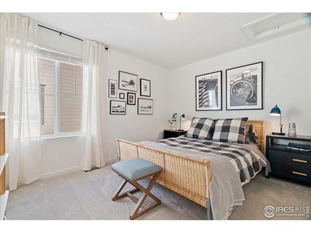 5572 Mare Ln, Timnath, CO 80547