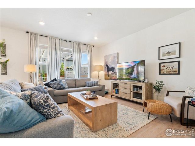 5572 Mare Ln, Timnath, CO 80547