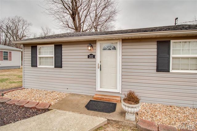 202 Truman Street, Bethalto, IL 62010