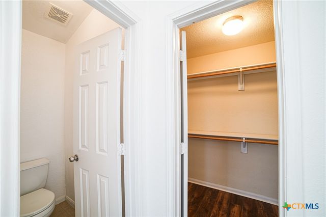 119 W Running Wolf Trail, Harker Heights, TX 76548