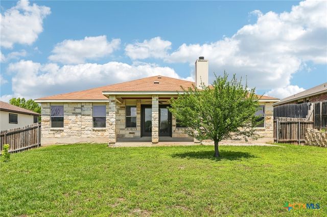 119 W Running Wolf Trail, Harker Heights, TX 76548