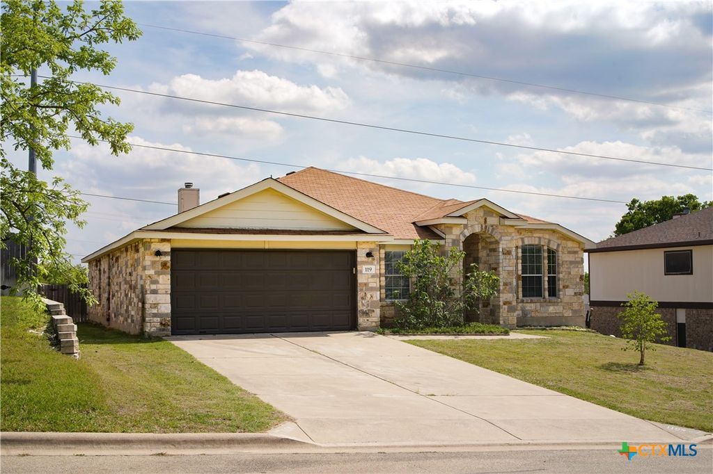 119 W Running Wolf Trail, Harker Heights, TX 76548