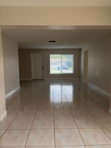 6691 NW 30th Street, Sunrise, FL 33313