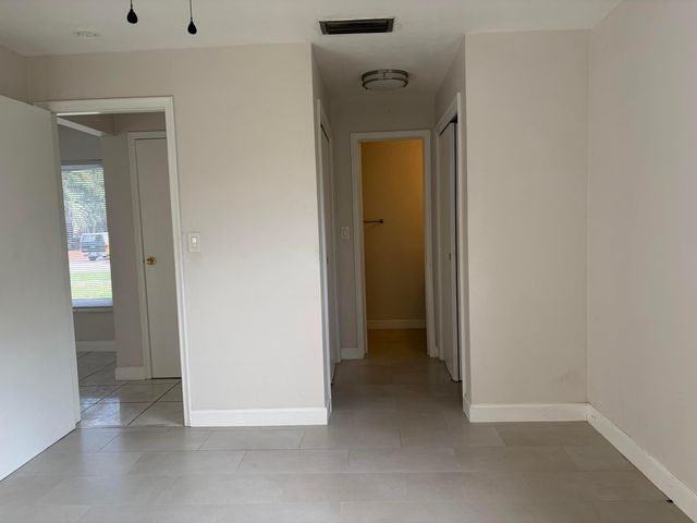 6691 NW 30th Street, Sunrise, FL 33313