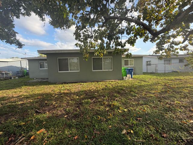 6691 NW 30th Street, Sunrise, FL 33313