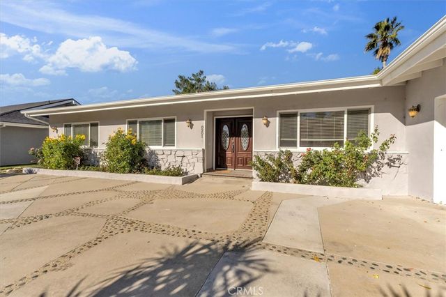 8201 Clemens, West Hills, CA 91304