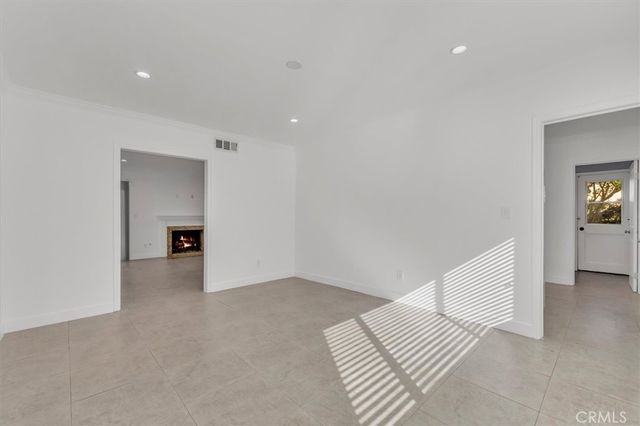 8201 Clemens, West Hills, CA 91304