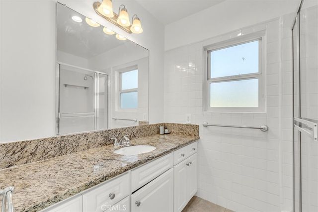 8201 Clemens, West Hills, CA 91304