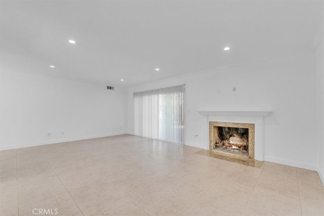 8201 Clemens, West Hills, CA 91304