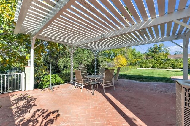 8201 Clemens, West Hills, CA 91304