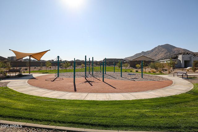 4176 W Brenley Drive, San Tan Valley, AZ 85144