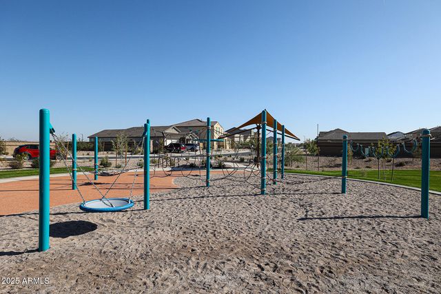 4176 W Brenley Drive, San Tan Valley, AZ 85144