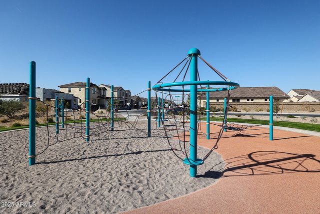 4176 W Brenley Drive, San Tan Valley, AZ 85144