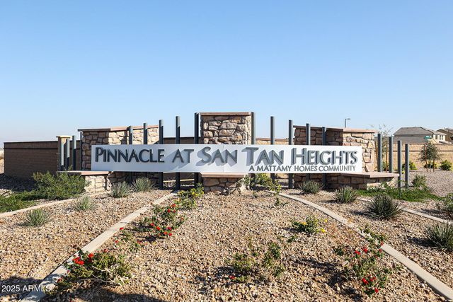 4176 W Brenley Drive, San Tan Valley, AZ 85144
