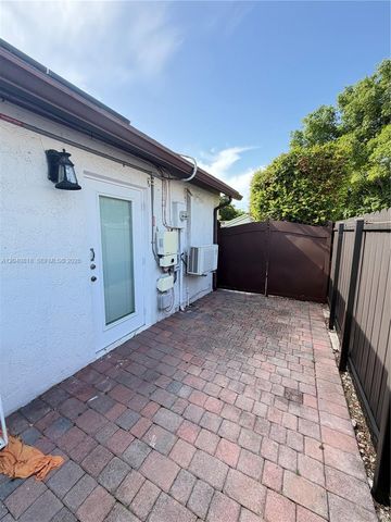 14203 SW 153rd Terrace A, Miami, FL 33177