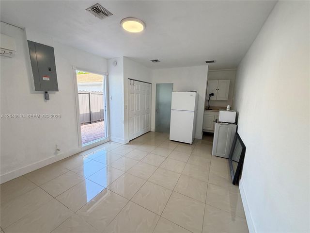 14203 SW 153rd Terrace A, Miami, FL 33177