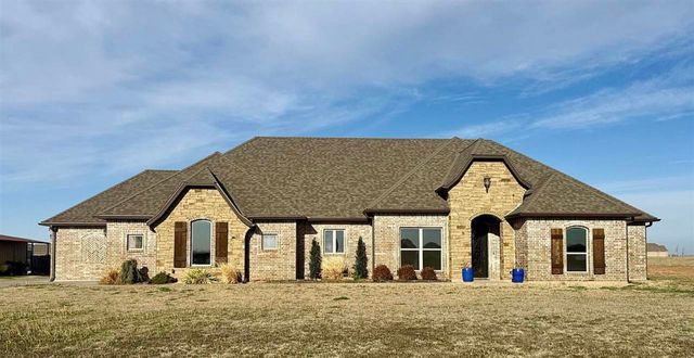 7333 SW Pecan Meadow Dr, Lawton, OK 73505