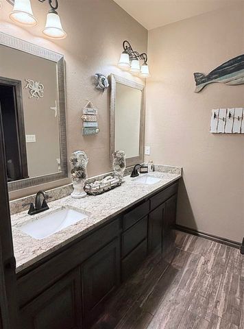 7333 SW Pecan Meadow Dr, Lawton, OK 73505