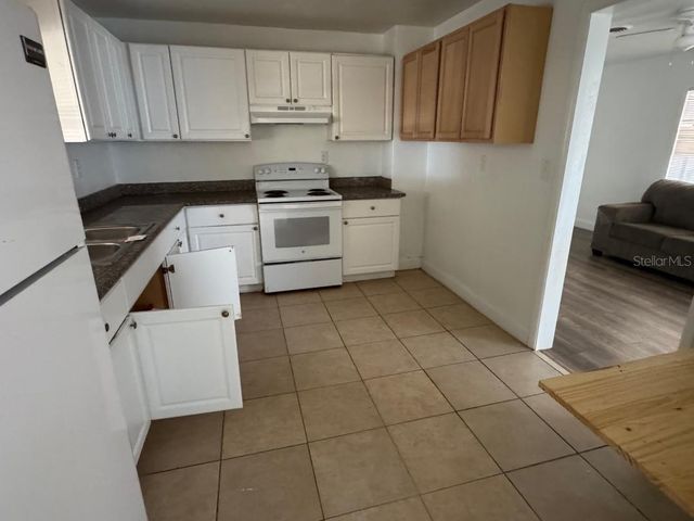 1412 N GARFIELD AVENUE, Deland, FL 32724