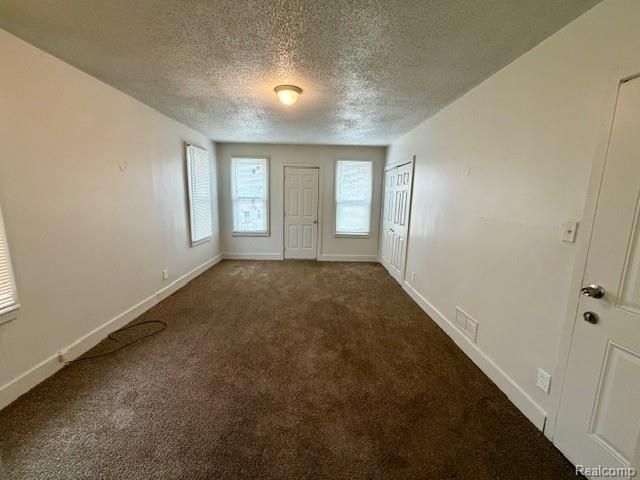 14422 Maddelein Street, Detroit, MI 48205