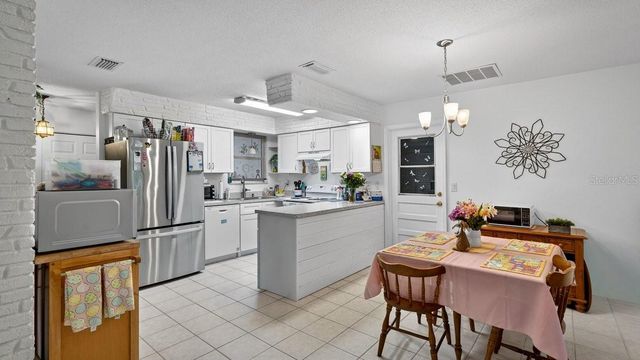 2217 GREEN STREET, South Daytona, FL 32119