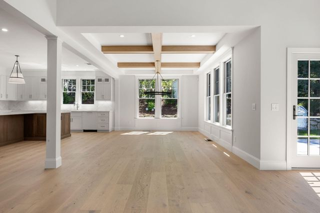 6 Village Drive, East Sandwich, MA 02537