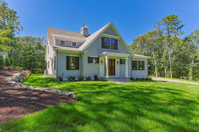 6 Village Drive, East Sandwich, MA 02537