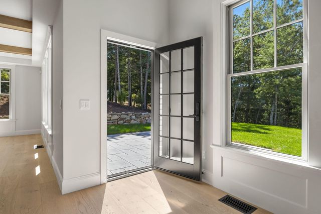 6 Village Drive, East Sandwich, MA 02537