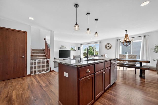 403 Milky Way, Madison, WI 53718