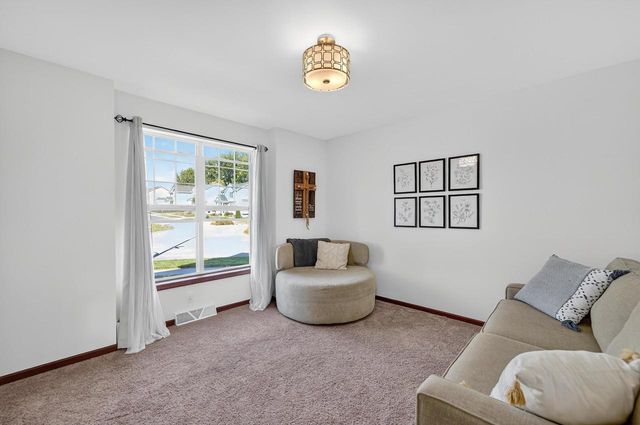 403 Milky Way, Madison, WI 53718