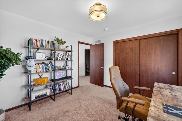 403 Milky Way, Madison, WI 53718