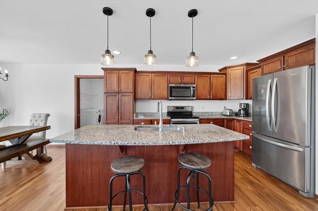 403 Milky Way, Madison, WI 53718