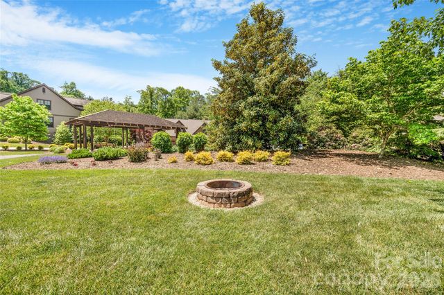 50 Meadow Village Lane, Asheville, NC 28803