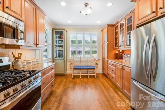 50 Meadow Village Lane, Asheville, NC 28803