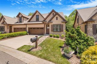 50 Meadow Village Lane, Asheville, NC 28803