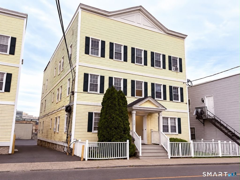 312 Greenwich Avenue 3 L, Stamford, CT 06902
