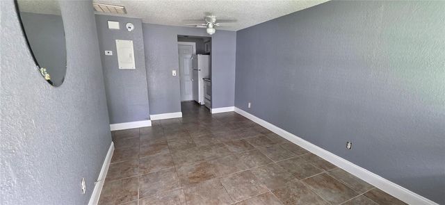1308 E YUKON STREET B, Tampa, FL 33604