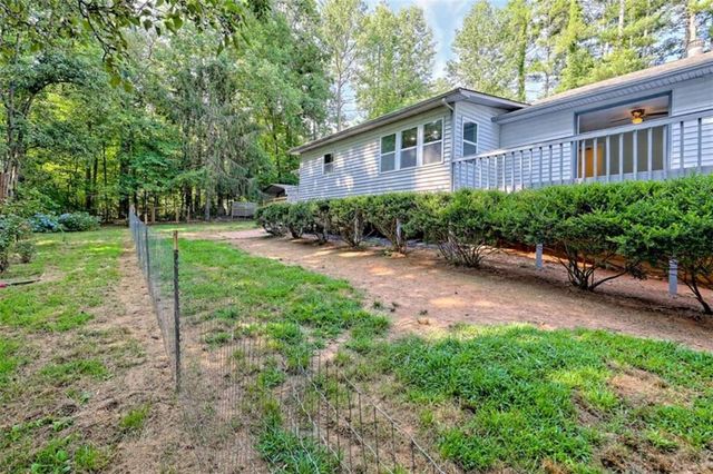 28 Coon Tail Road, Blairsville, GA 30512