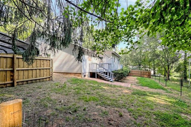 28 Coon Tail Road, Blairsville, GA 30512