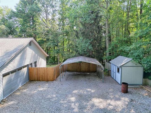 28 Coon Tail Road, Blairsville, GA 30512