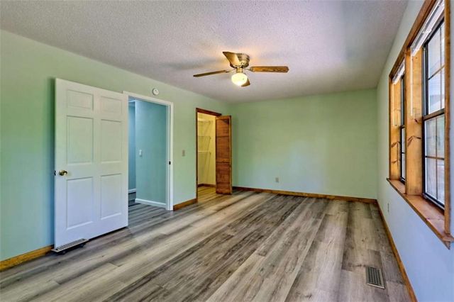 28 Coon Tail Road, Blairsville, GA 30512